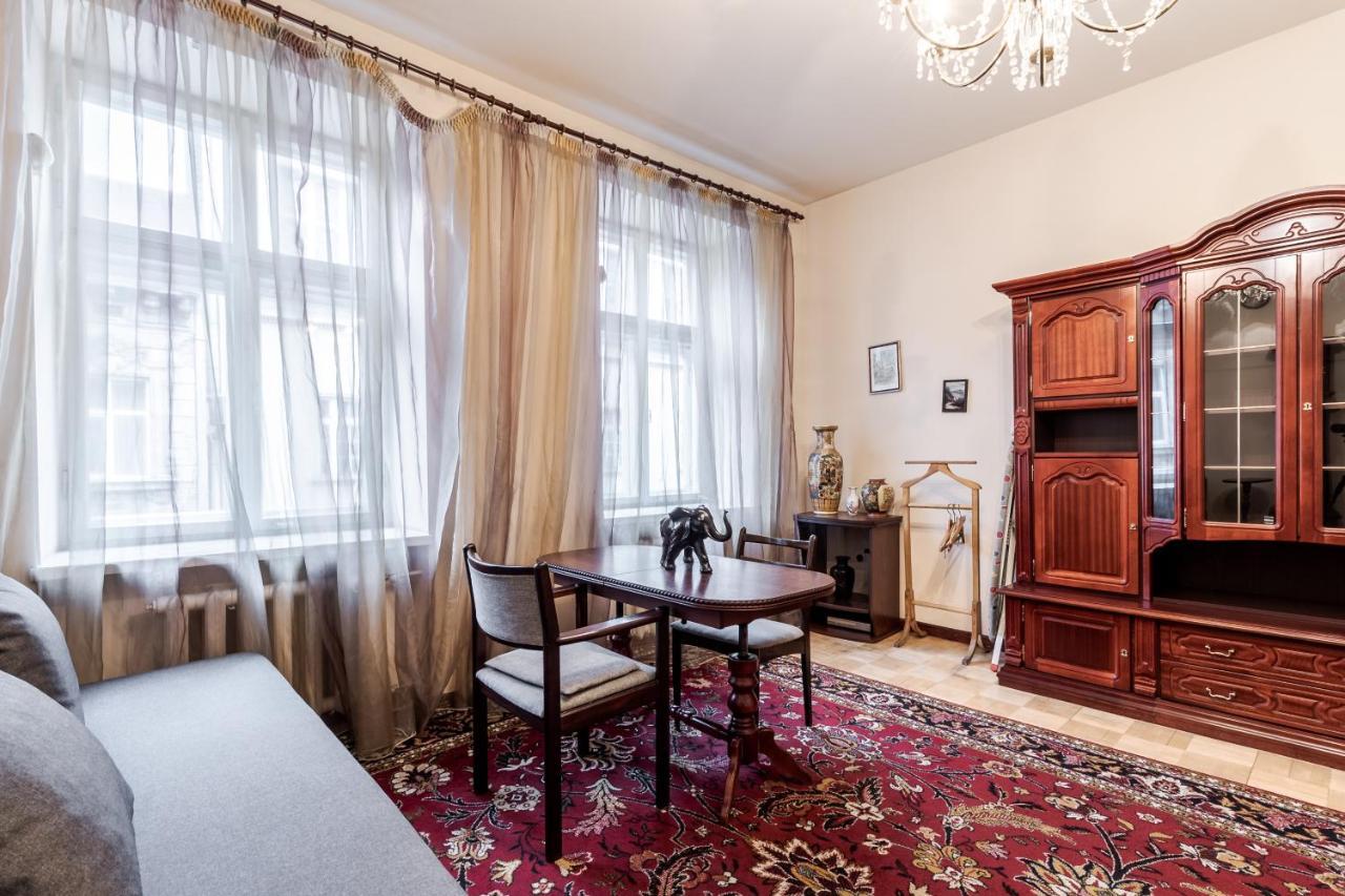 Doroshenka Antique Apartment Львів Екстер'єр фото