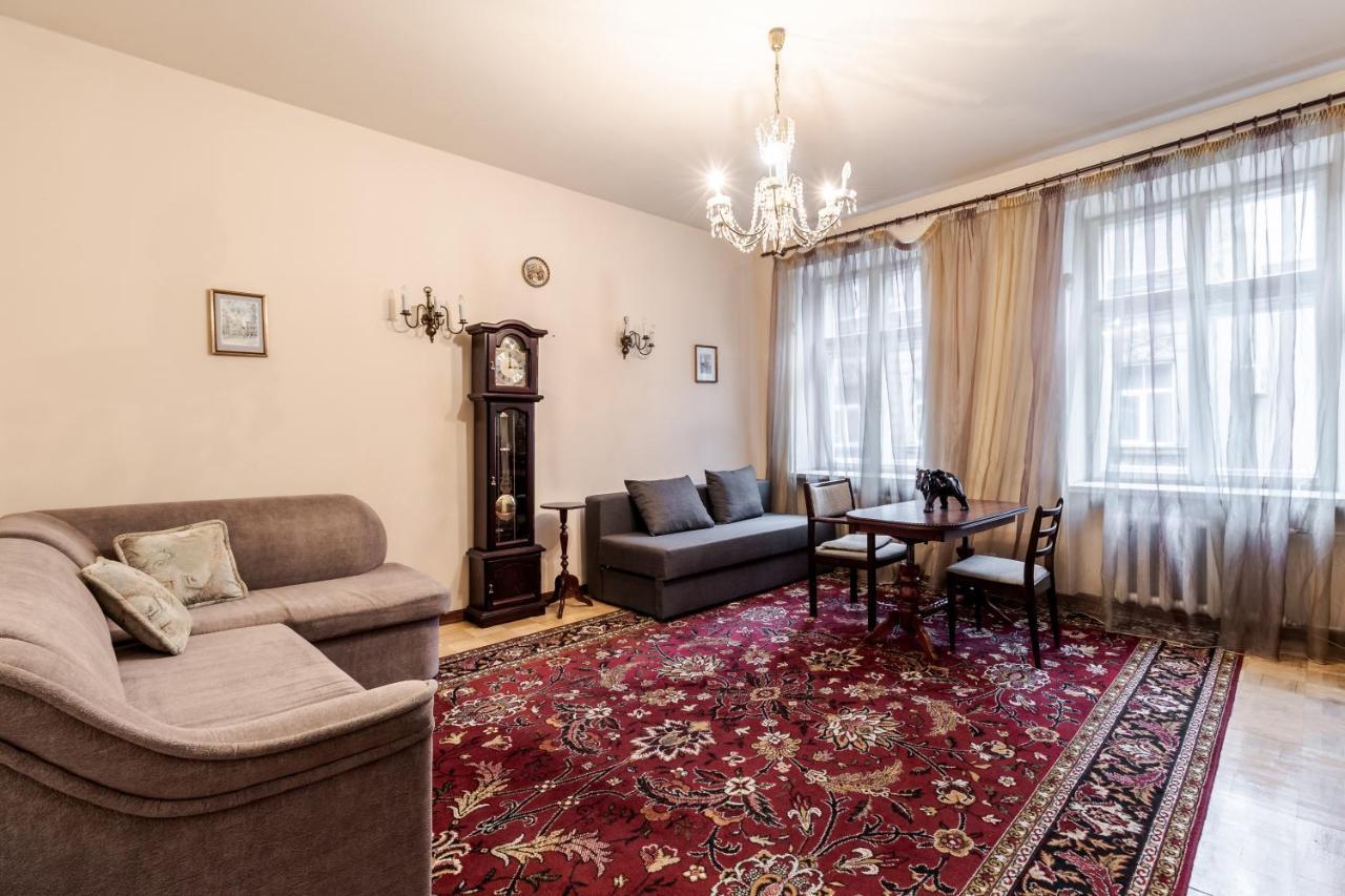 Doroshenka Antique Apartment Львів Екстер'єр фото